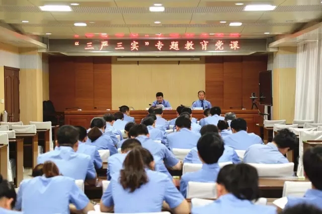 1463969023419049186.jpg 3.webp.jpg